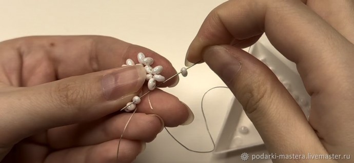 Комплект украшений из бисера twin с двумя отверстиями