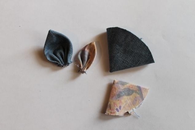 Цветок из джинсовой ткани