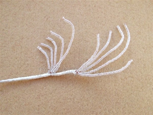 ​Цветы из бисера "Чудная фантазия": часть 3