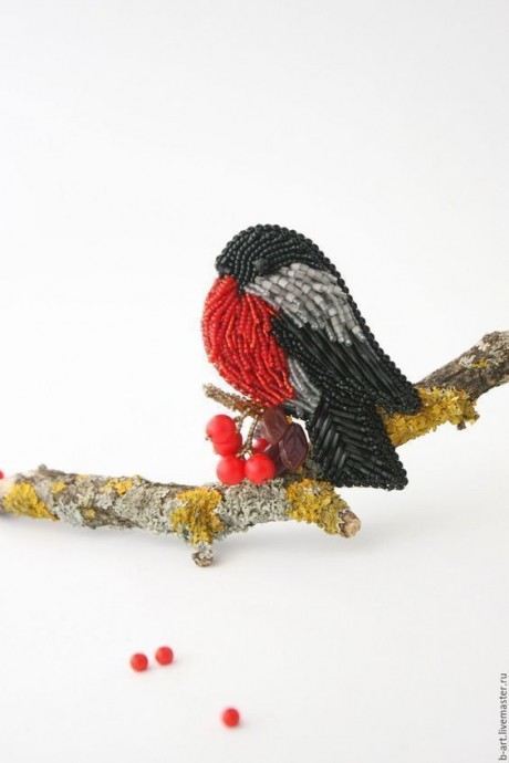 Снегири-броши: мастер-класс