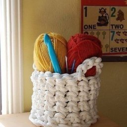 Вязаные корзинки