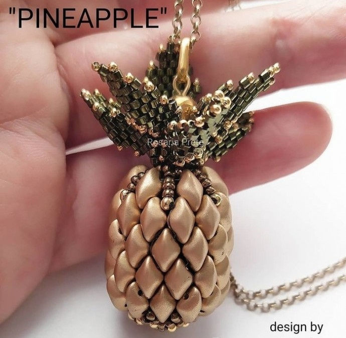 Ананас новогодний