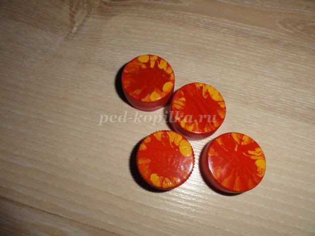 Корзина с цветами из бросового материала: часть 2 Корзина с цветами из бросового материала: часть 2