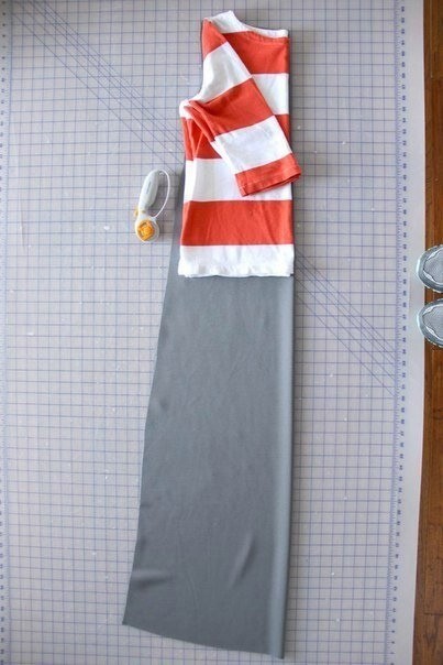 Простое платье из трикотажа Простое платье из трикотажа