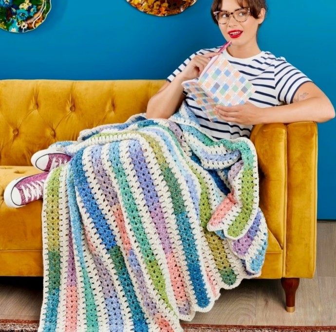 Разноцветный плед крючком