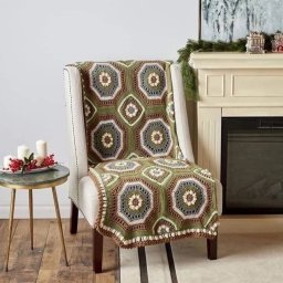 ​Вязаное покрывало из мотивов