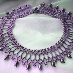 ​Эксклюзивные колье из бисера