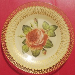 Тарелочки ажурные в технике обратный декупаж