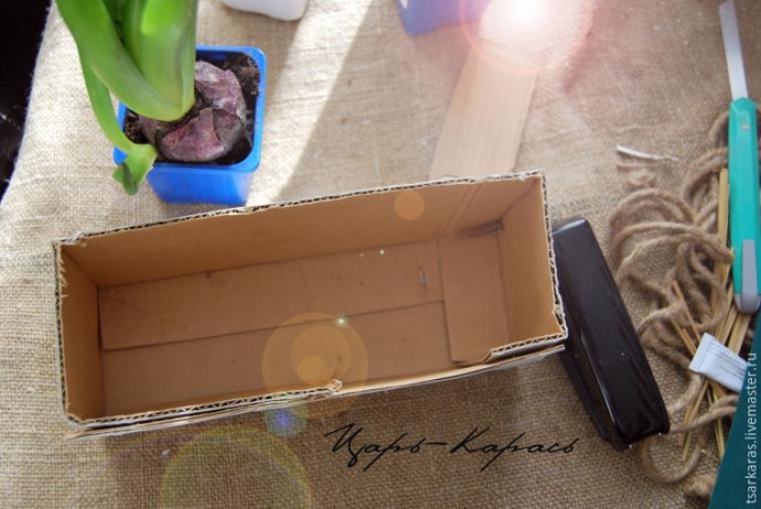 Кашпо в стиле рустик из старой коробки: часть 1 Кашпо в стиле рустик из старой коробки: часть 1