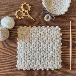 Плотный узор для зимних вещей