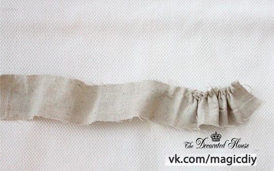 Мастерим брошь-цветок из мешковины