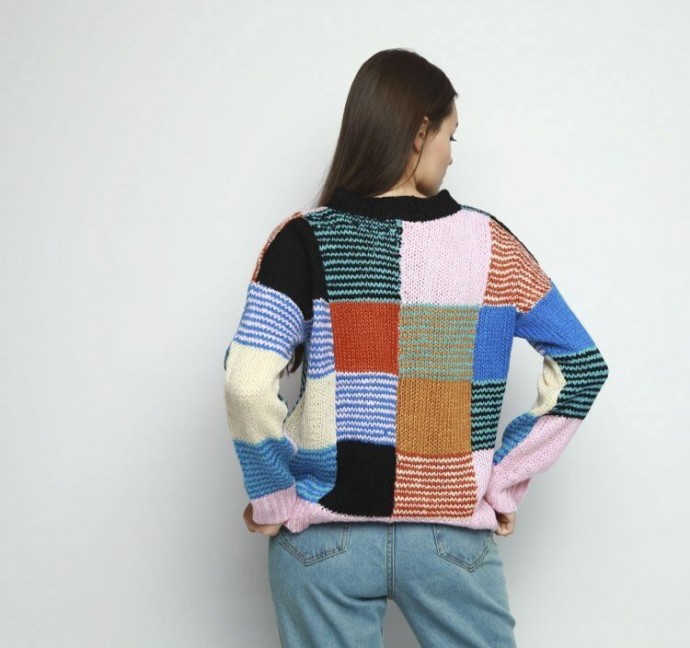 Разноцветные свитера