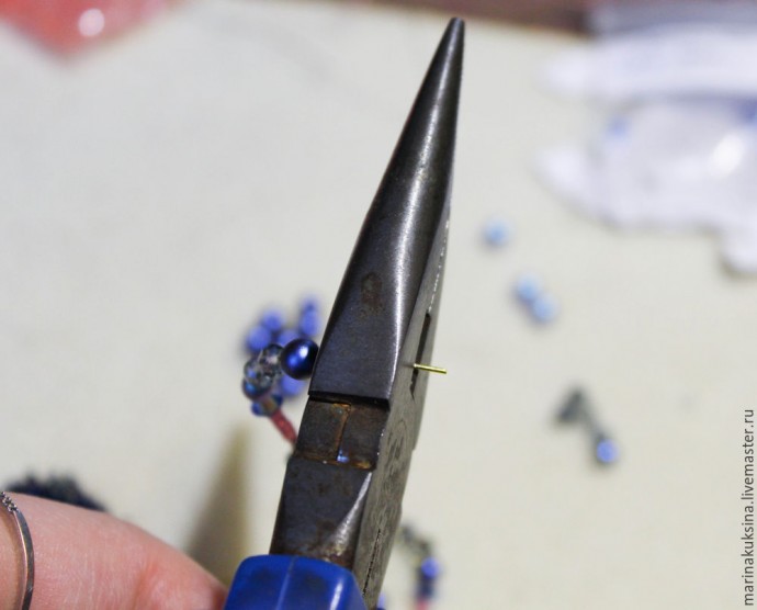 Создаем брошь жучка "Цветочник": часть 5