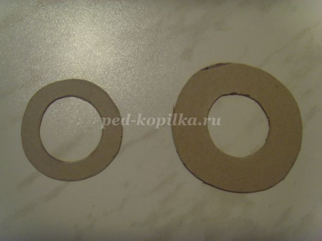 Украшение бутылок шампанского на свадьбу: мастер-класс, часть 2