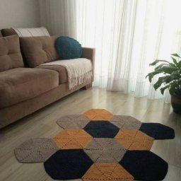 Коврики из шестиугольных мотивов