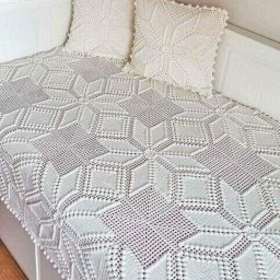 ​Плед с узорами в виде звезд