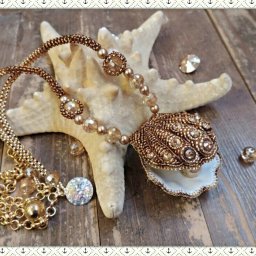 Создаём 3D-колье "Дар моря" в технике вышивка бисером: часть 1
