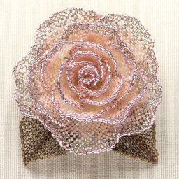 Роза из бисера