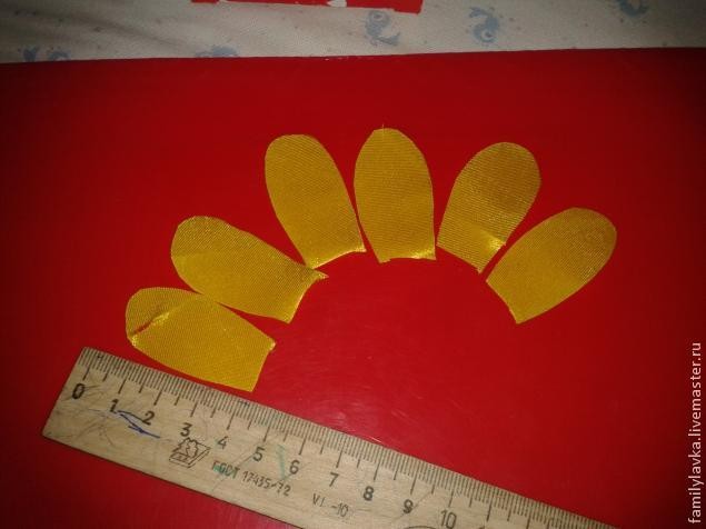 Спараксис "Властелин огня" из атласной ленты своими руками: часть 1