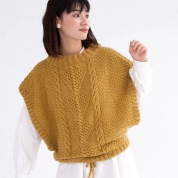 Стильный жилет спицами