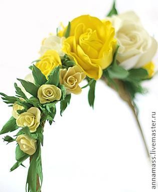 Цветы из фоамирана на ободке