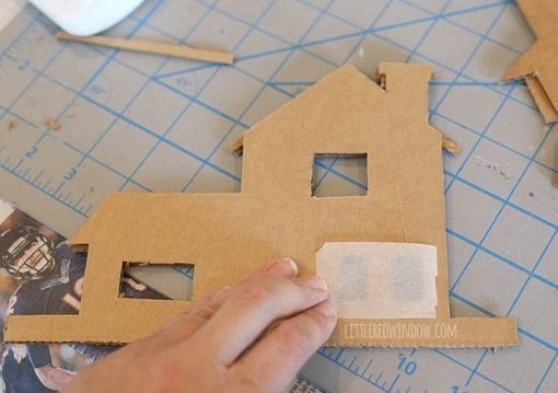 Интерьерные пряничные домики из картона: мастер-класс