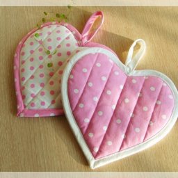 Прихватки в виде сердечек