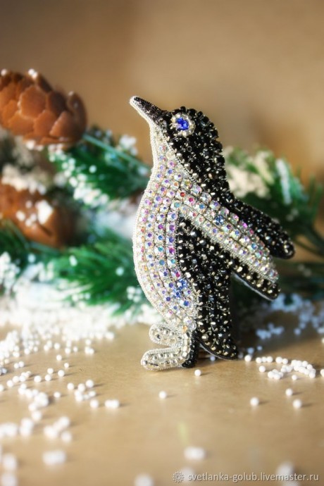 Вышиваем искрящуюся брошь "Пингвин": часть 3