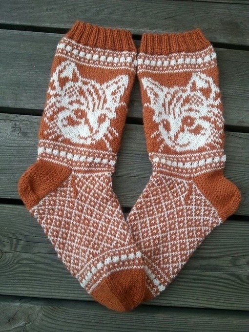 Жаккардовые носки с котиками