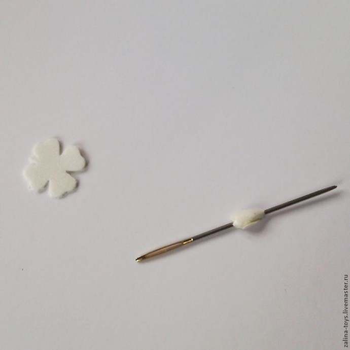 ​Изготовление гипсофилы из фоамирана: мастер-класс, часть 2