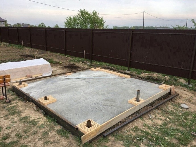 Беседка из кирпича Беседка из кирпича