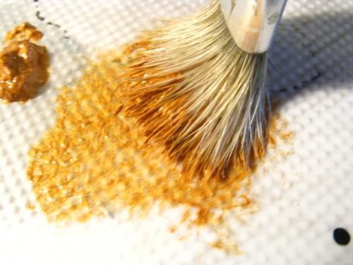 Используем шпатлёвку для создания декора и тонируем её: часть 4