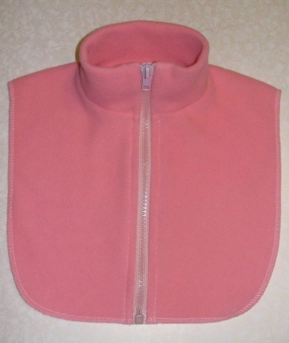 Шьём флисовую манишку: мастер-класс Шьём флисовую манишку: мастер-класс