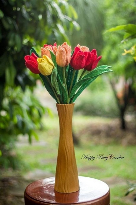 ​Вязанные букеты