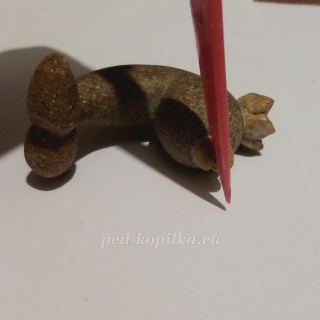 Ёлочная игрушка "Золотая рыбка из опилок": часть 2