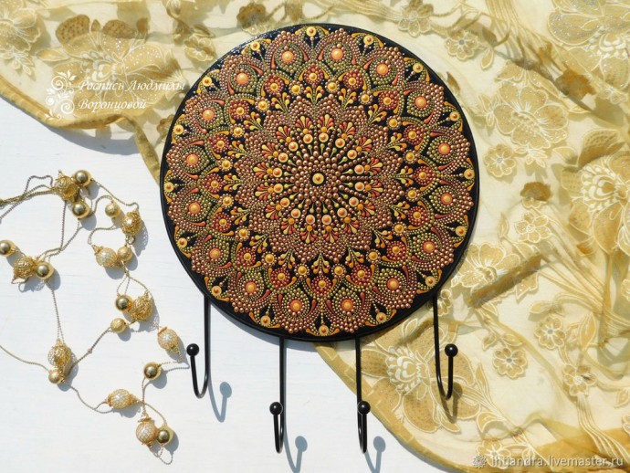 Роспись красочного панно в технике Dot-art без использования дотсов: часть 3