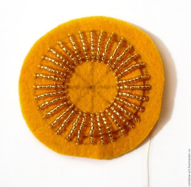 Серьги с вышивкой бисером "Жар-птица": часть 1