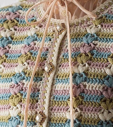 ​Необычная многоцветная кофта