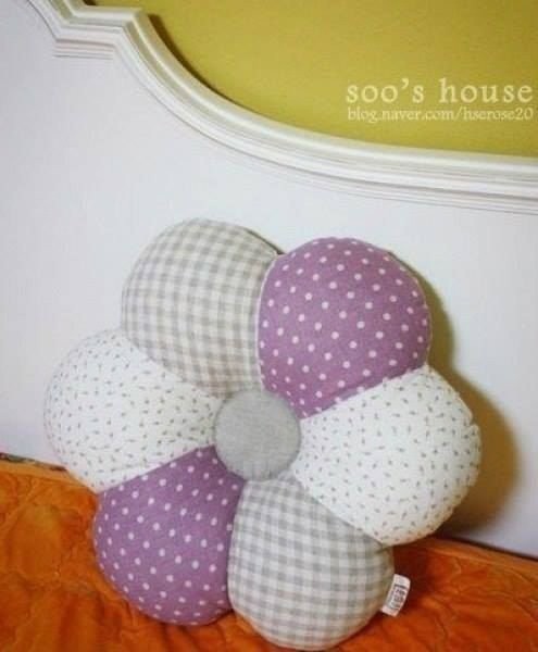 Подушка-ромашка Подушка-ромашка