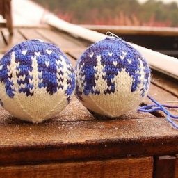 Схемы для вязания новогодних шаров