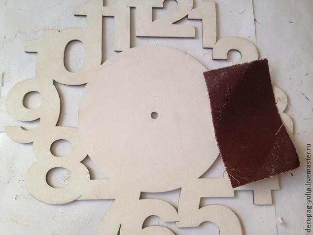 ​Создаём настенные часы в стиле шебби шик: часть 1