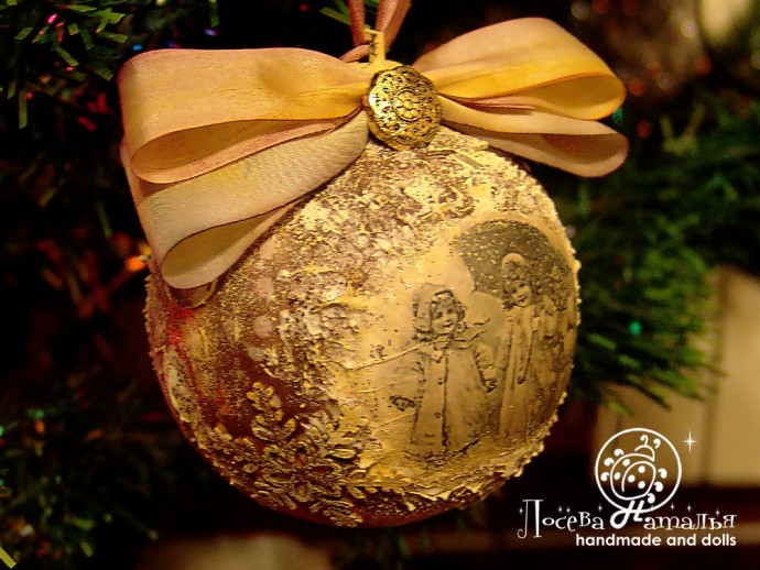 Декорирование винтажного ёлочного шара "Зимняя сказка" в смешанной технике: часть 5