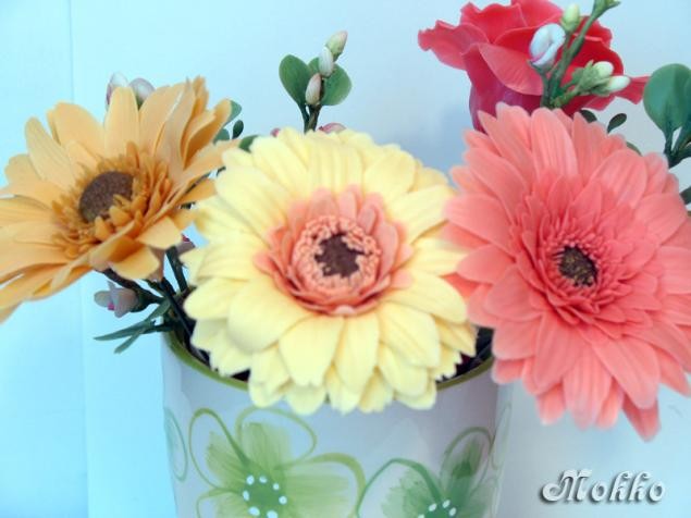 Лепка цветка герберы из полимерной глины: часть 2