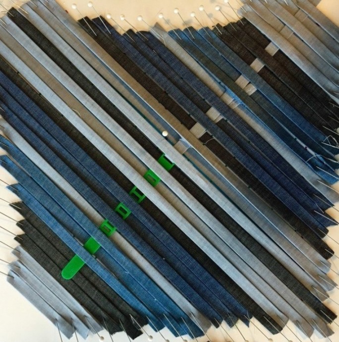 Платье с плетёнкой спереди Платье с плетёнкой спереди