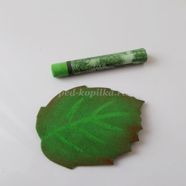 Осенняя ветка из фоамирана: часть 1 Осенняя ветка из фоамирана: часть 1