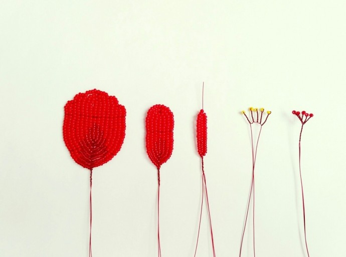 ​Гибискус из бисера