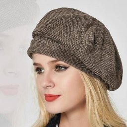 Берет для женственного образа