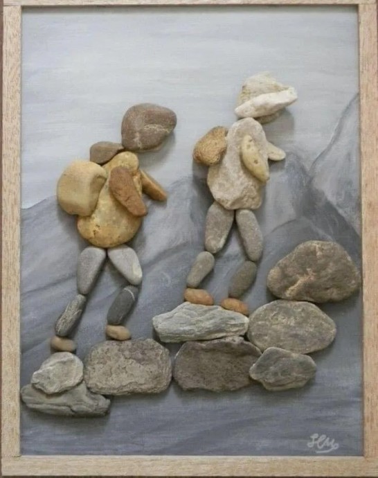 ​Удивительные картины из речных или морских камней