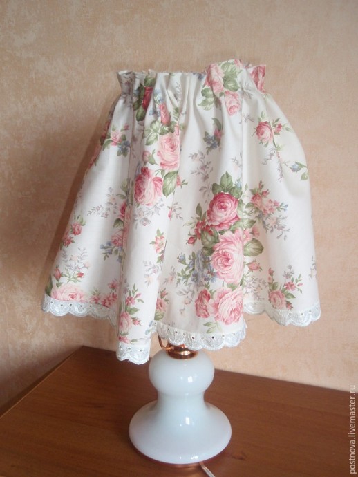 Создаем интерьерную композицию в стиле шебби шик из старинной лампы и коробки: часть 2 Создаем интерьерную композицию в стиле шебби шик из старинной лампы и коробки: часть 2