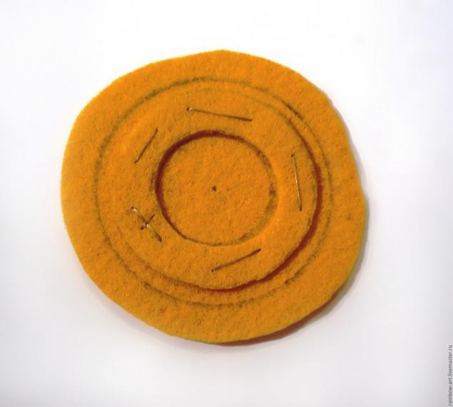 Серьги с вышивкой бисером "Жар-птица": часть 1